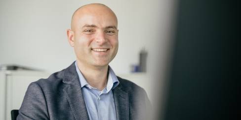 skladisce-logistika-portret
